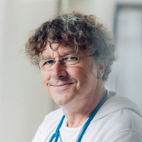 Dr. med. Jörg Seiler, Allgemeinarzt, Suchtmediziner und Chirotherapeut.