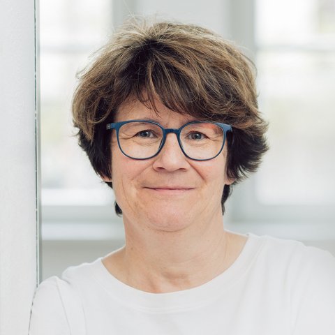 Dr. med. Caroline Seyfert, Internistin und Suchtmedizinerin.
